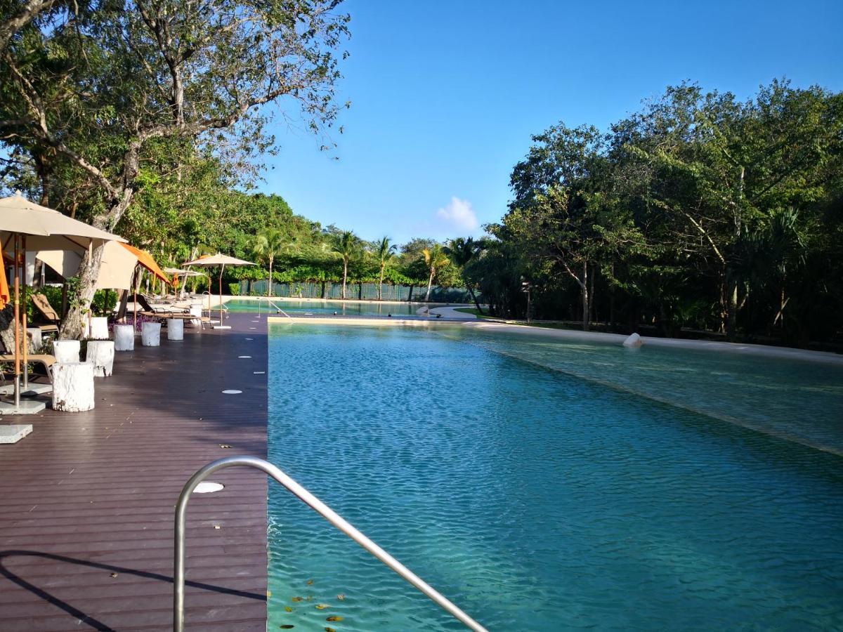 Beachside Corasol El Amanecer De Frida Para 2 Personas Playa del Carmen Zewnętrze zdjęcie